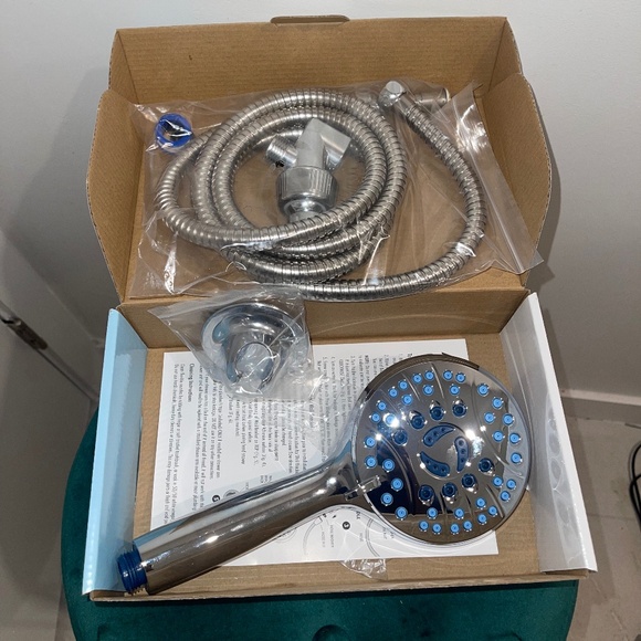AquaCare High Pressure 8-mode Handheld Shower Head - Anti-clog Nozzles - Picture 9 of 14